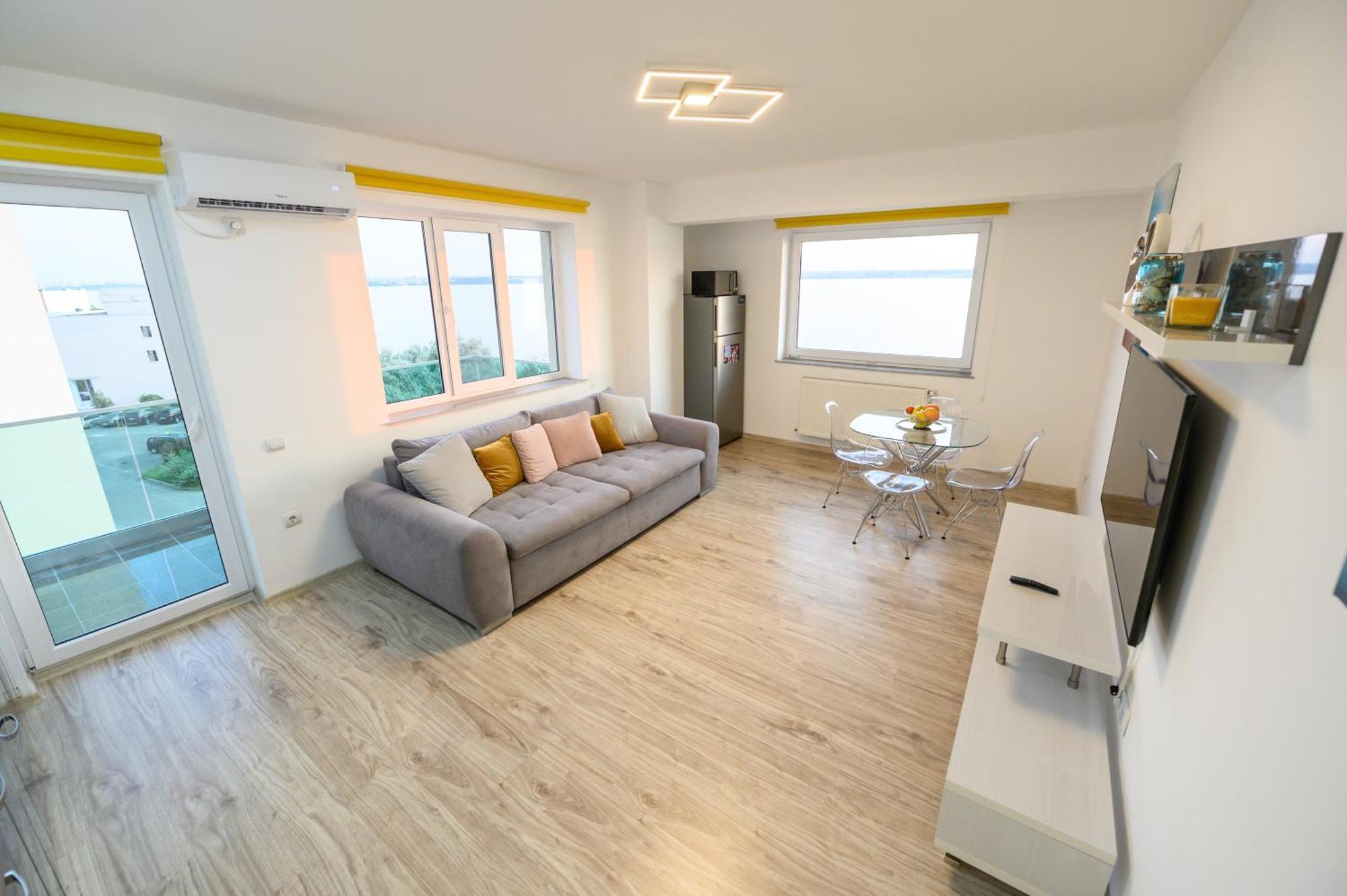 Sunset Lake Apartament Mamaia Buitenkant foto